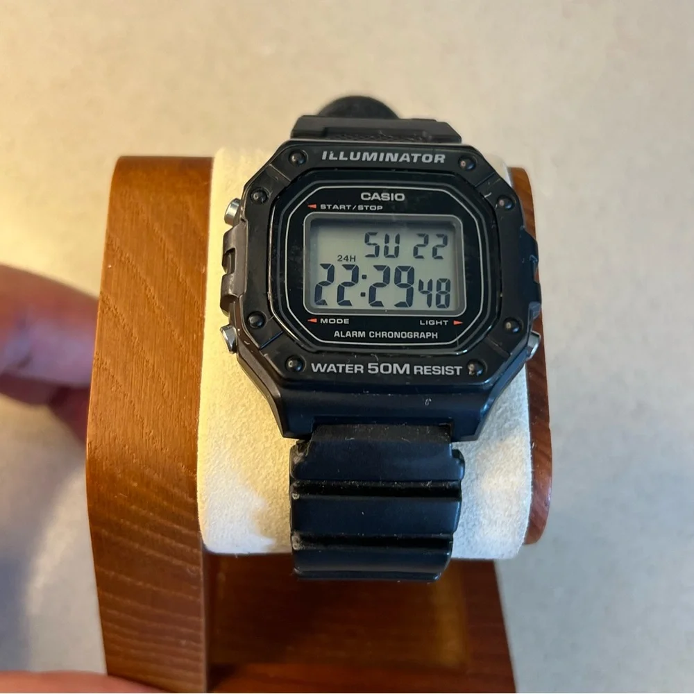 Casio‎ 3224 Digital watch